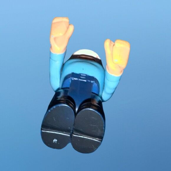 Vintage 1979 Fisher Price EMT Ambulance HUSKY HELPERS Action Figure Workers A20 - Picture 4 of 8